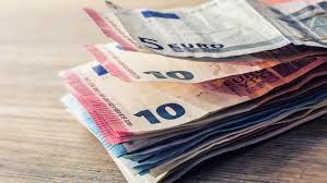 geld lenen aan ouders belastingdienst